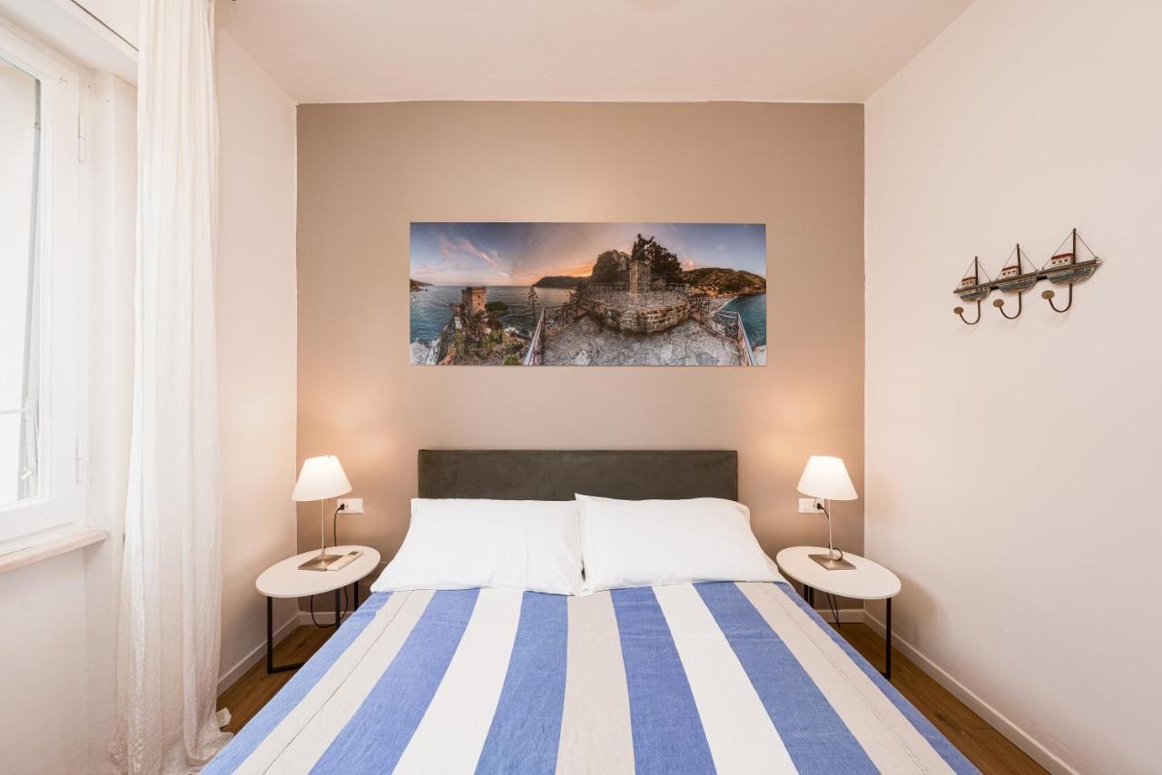 Poseidon Apartment 011019-Lt-0180 Монтеросо ал Маре Екстериор снимка
