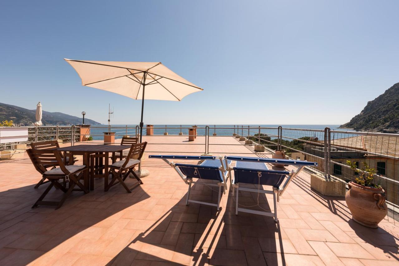 Poseidon Apartment 011019-Lt-0180 Монтеросо ал Маре Екстериор снимка