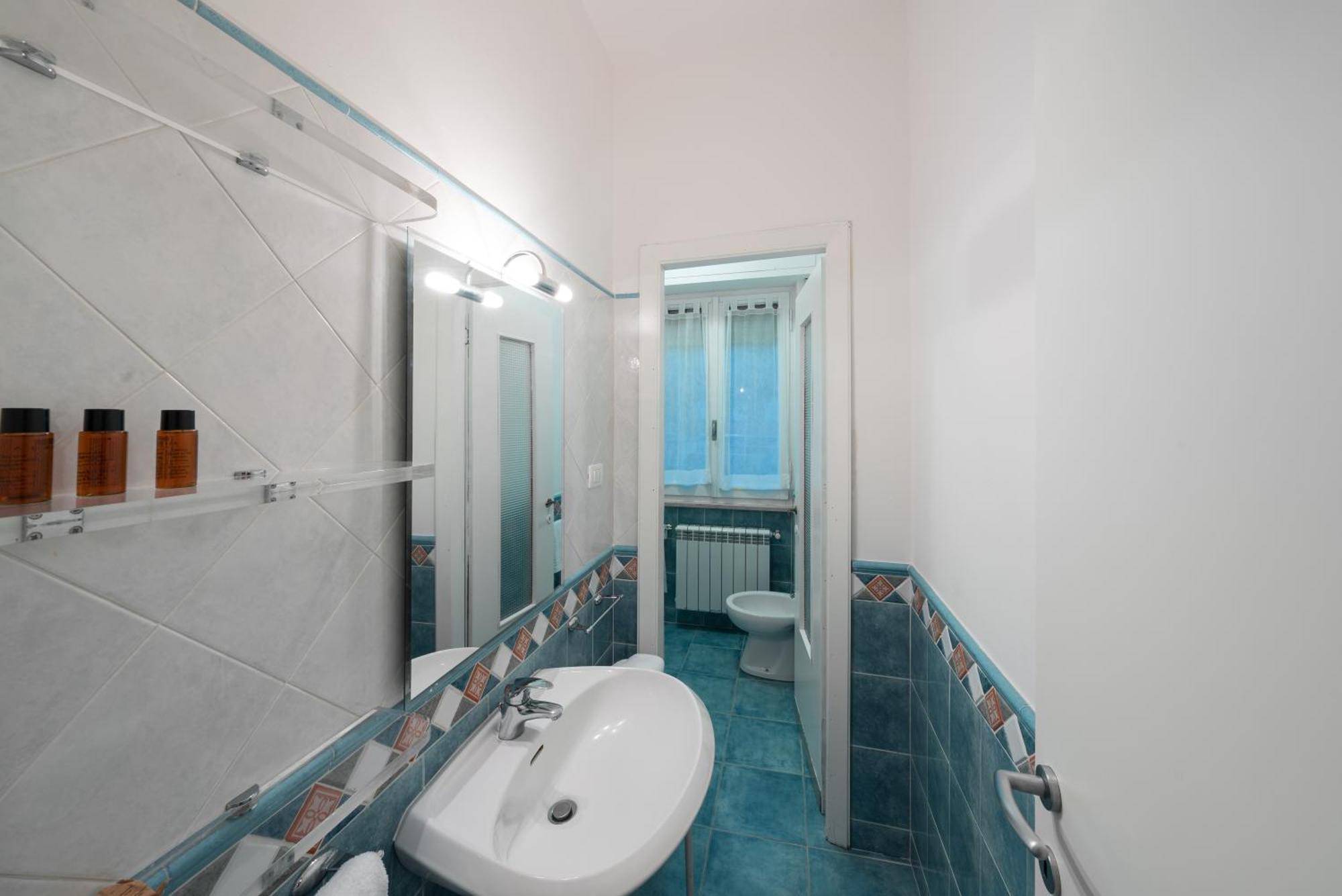 Poseidon Apartment 011019-Lt-0180 Монтеросо ал Маре Екстериор снимка